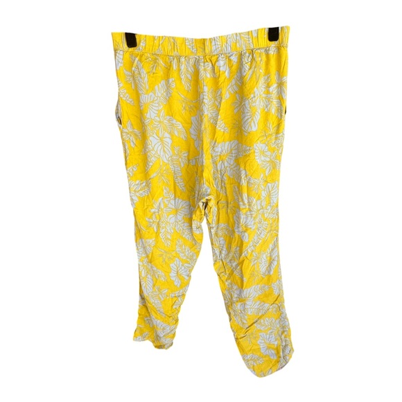 H&M Tropical Palm Leaf Pants - Picture 2 of 6